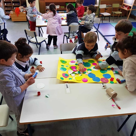 2018_12_5_Inf 3 años_Yayoy Kusama_CEIP FDLR_Las Rozas 2