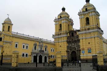 Convento de San Francisco en Lima, Perú