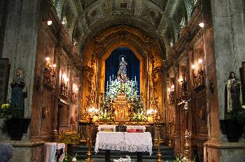 Interior de la Iglesia Conceiçao Velha. Alfama, Lisboa, Portugal