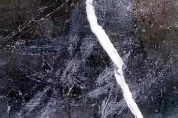 Plástico negro rallado