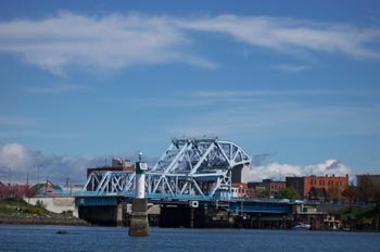 Puente Johnson, Victoria