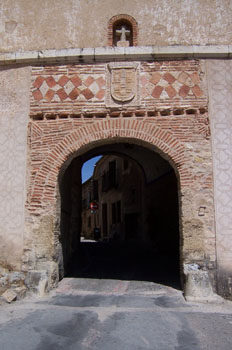 Puerta de la muralla de Pedraza, Segovia, Castilla y León
