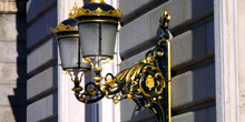 Farola en Plaza de Oriente, Madrid