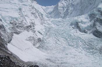 Cascada de hielo del Khumbu