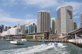 Sydney: exhibición acuática en Darling Harbour, Australia