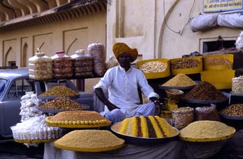 Vendedor de dulces y frutos secos, Ajmer, India