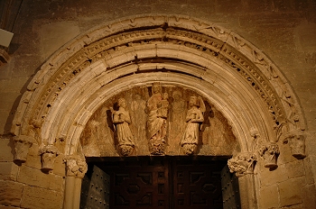 Tímpano policromado, Huesca