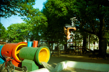 Acrobacia, favelas de Sao Paulo, Brasil