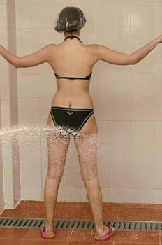 Chorros a presión: posición espalda extremidad inferior derecha