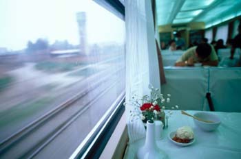 Vista desde la ventanilla de un tren