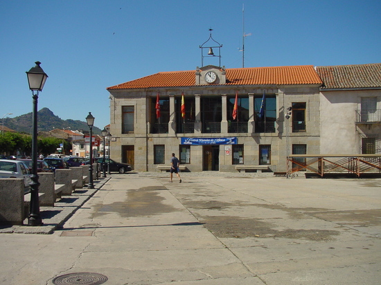 Ayuntamiento de Robledo de Chavela