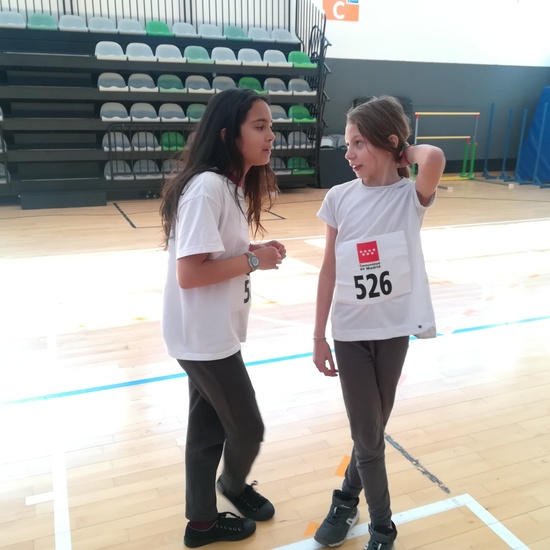 Encuentro de Atletismo 5º y 6º LUIS BELLO 10