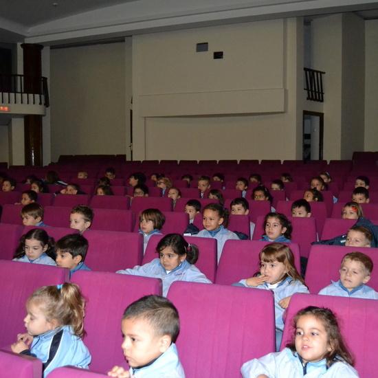 TEATRO LA CHARLOJA. “KAMELOT” 36