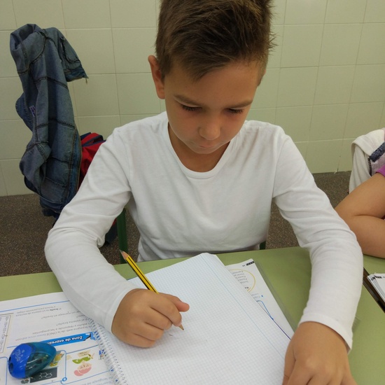 Aprendemos nuestro nombre en Braille 13