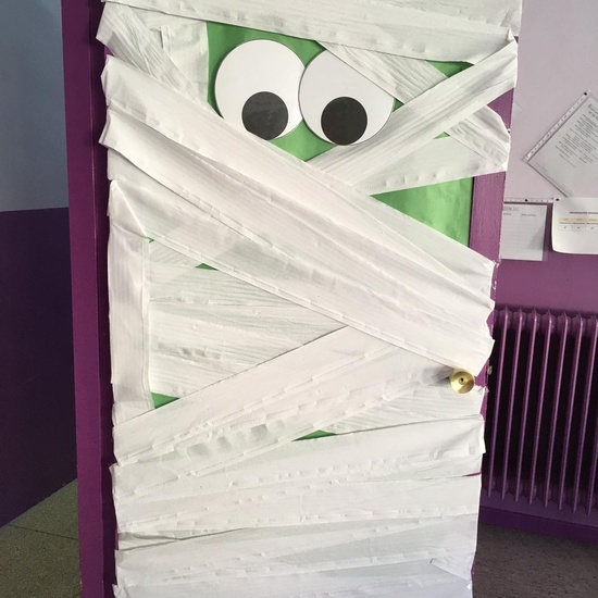 HALLOWEEN 19-20. 2 24