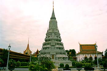 Decoración jardines reales, Phnom Penh, Camboya