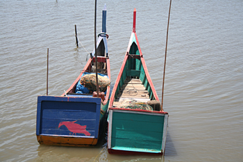 Barcas tradicionales, Campamento de pescado, Alunaga, Sumatra, I