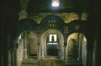Triple arquería del iconostasio de la iglesia de Santa Cristina