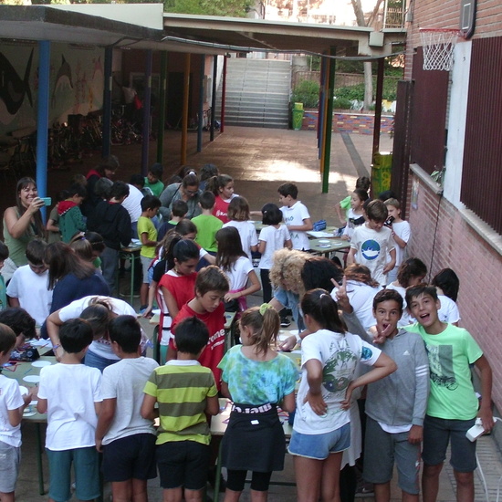 POR UN PLANETA VIVO, POR UN MUNDO JUSTO.- 3