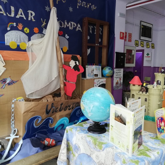 Mercadillo de Libros, premiados, y exposición de trabajos. Día del Libro curso 18-19 15