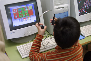 Realizando actividad con el ordenador