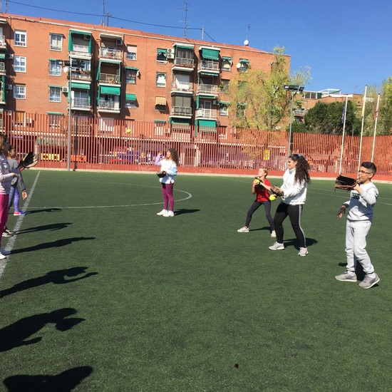 MAÑANAS ACTIVAS. Polideportivo San Vicente de Paul. 4