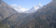 Valle del río Dudh Koshi con vista al Everest, Nuptse, Lhotse y