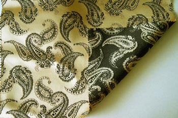 Forro de viscosa en dibujo cachemira