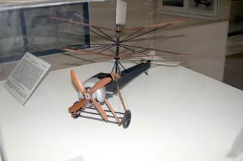 Maqueta del Autogiro Cierva-1, Museo del Aire de Madrid