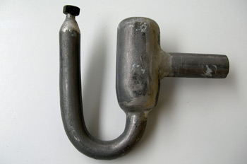 Sifón botella invertido