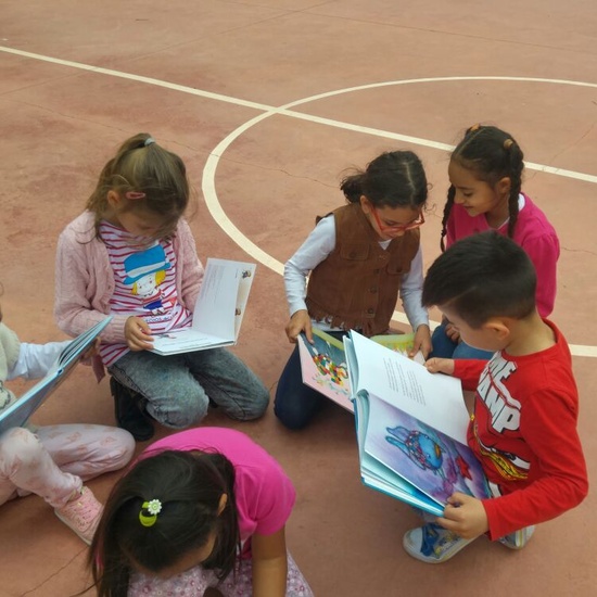 DÍA DEL LIBRO2. 17-18 15