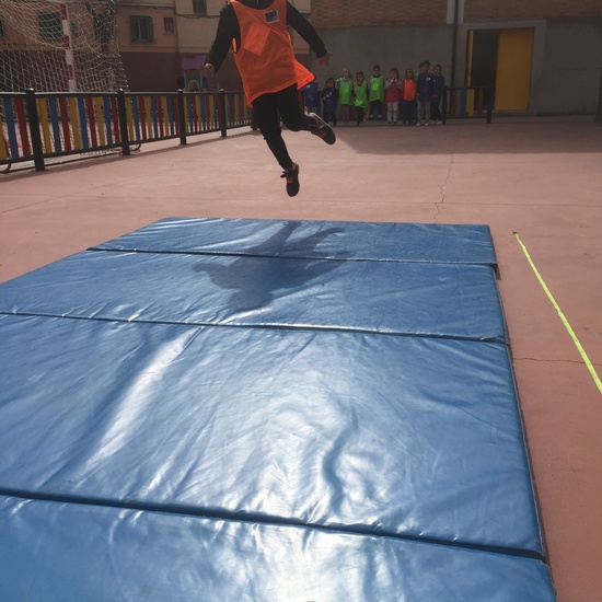 Miniolimpiadas. 1º y 2º 9