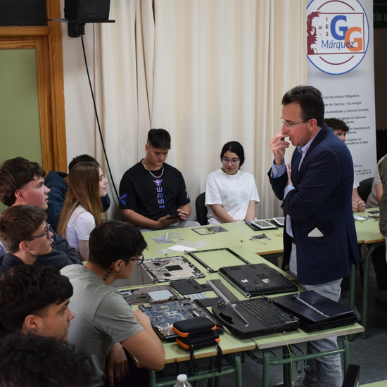 PresentInstitucional 2