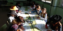2º coloreando sus bandanas 12