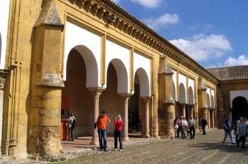 Costado norte del Patio de los Naranjos, Mezquita de Córdoba, Có