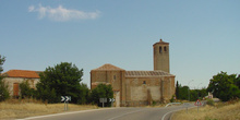 Vista de iglesia en Fresno del Torote