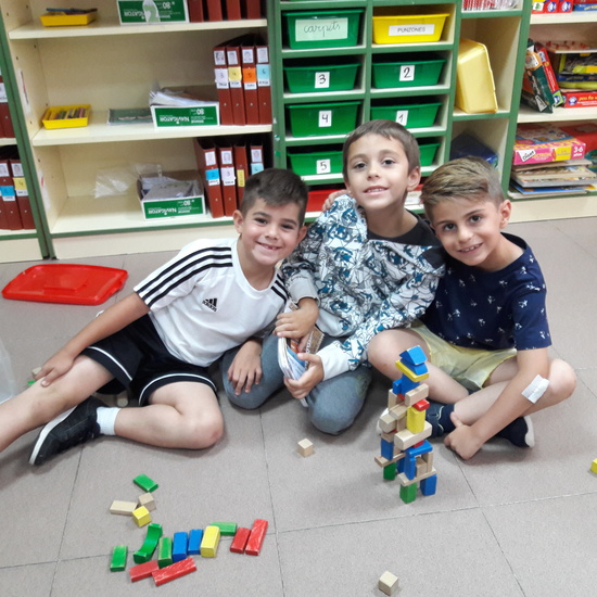 Some photos in 1B group (June 2019) 10