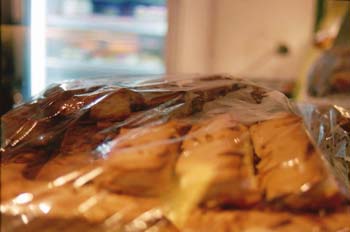 Bollería protegida en plástico