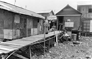 Barriada, cruce Coca Cola, Indonesia