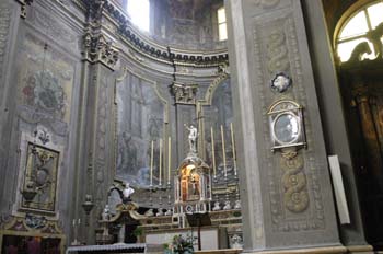 Iglesia de San Bartolomeo, Bolonia (altar)