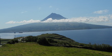 Vista de Pico desde Faial (Azores)