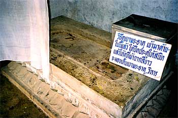 Huella sagrada del pie de Buda, Tailandia