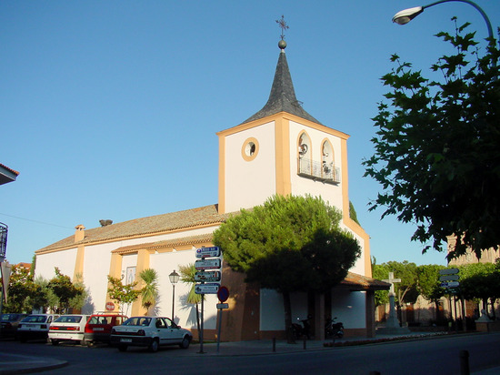 Iglesia en Sevilla la Nueva