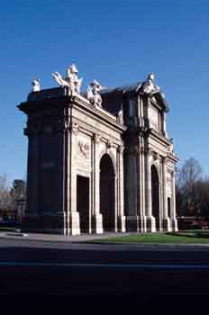 Puerta de Alcalá, Madrid