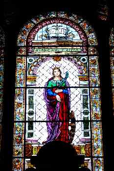 Vidriera de la Catedral de San Matías, Budapest, Hungría