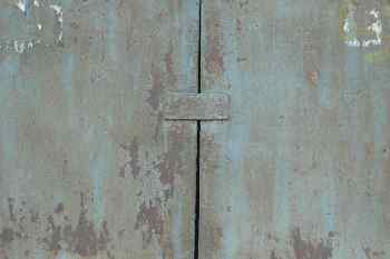 Chapa metálica gris