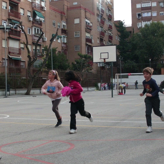 UNO ENTRE CIEN MIL. TODOS CONTRA EL CÁNCER INFANTIL 11