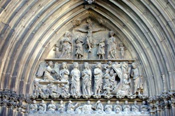 Detalle del tímpano de la iglesia del Santo Sepulcro, Estella, N