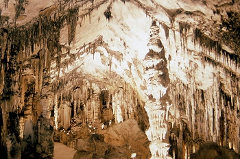 Cuevas en roca en Mallorca