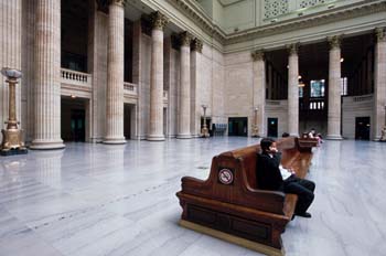 Sala de espera de una estación, Chicago, Estados Unidos